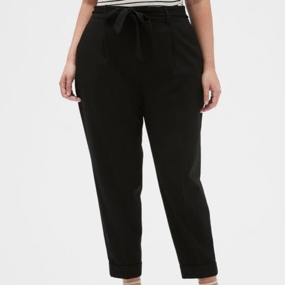 PLUS SIZED BANANA REPUBLIC Black Tie Crepe Pant